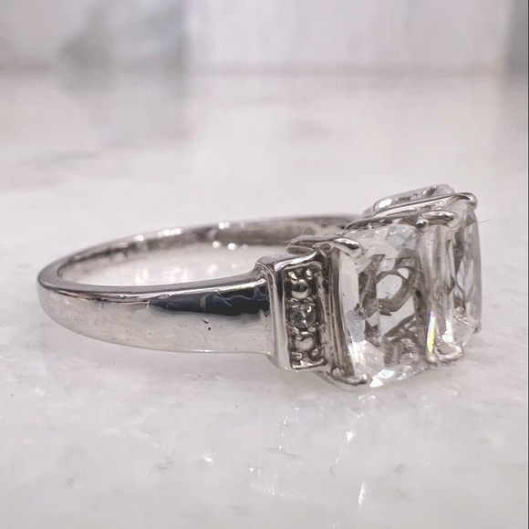 Petalite Sterling Silver Trilogy Ring - Picture 6 of 10